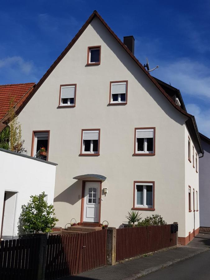 Apartamento Wohnen Im Springerhof Lohr Exterior foto